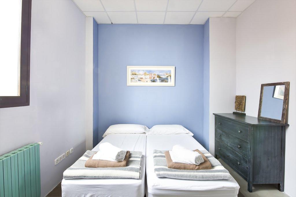 Alberg Solidanca Hostel 팔라프루헬 외부 사진