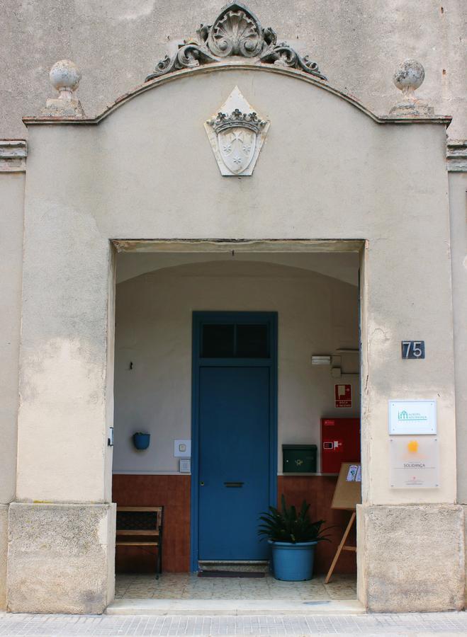 Alberg Solidanca Hostel 팔라프루헬 외부 사진