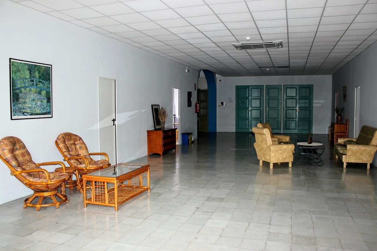 Alberg Solidanca Hostel 팔라프루헬 외부 사진