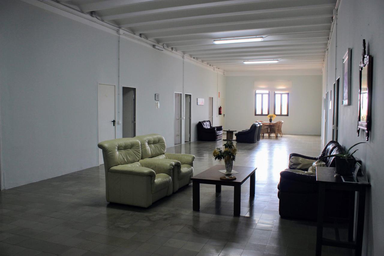 Alberg Solidanca Hostel 팔라프루헬 외부 사진
